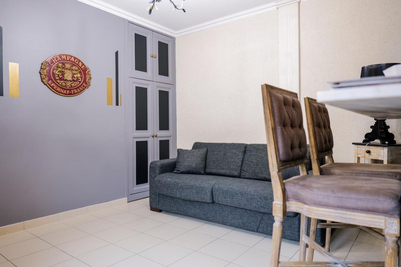 Champagne Andre Bergere & Suites Epernay Bagian luar foto