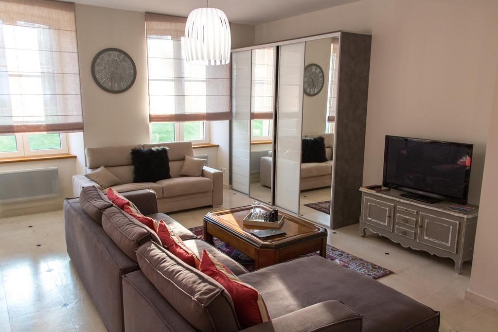 Champagne Andre Bergere & Suites Epernay Ruang foto