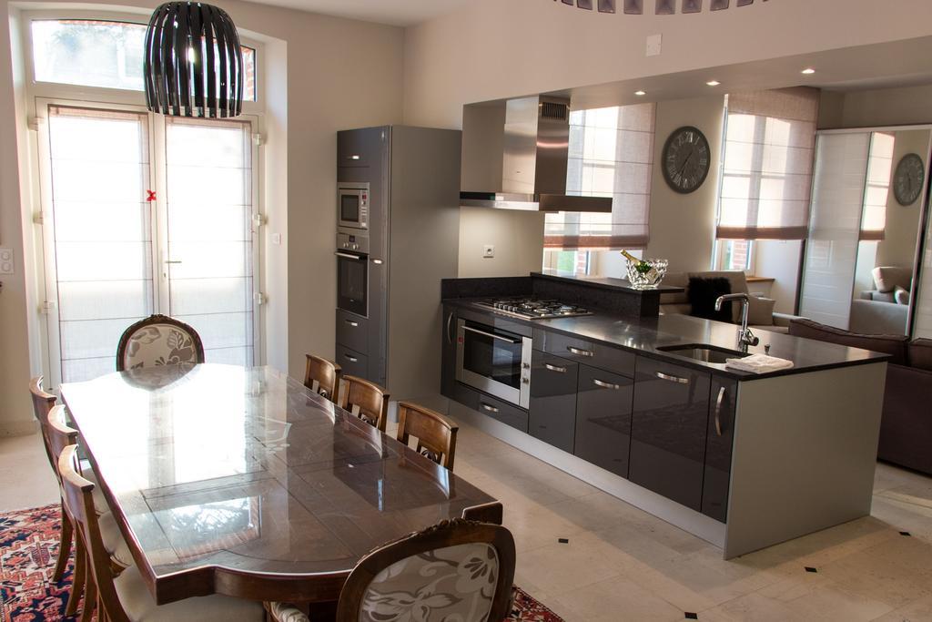 Champagne Andre Bergere & Suites Epernay Ruang foto