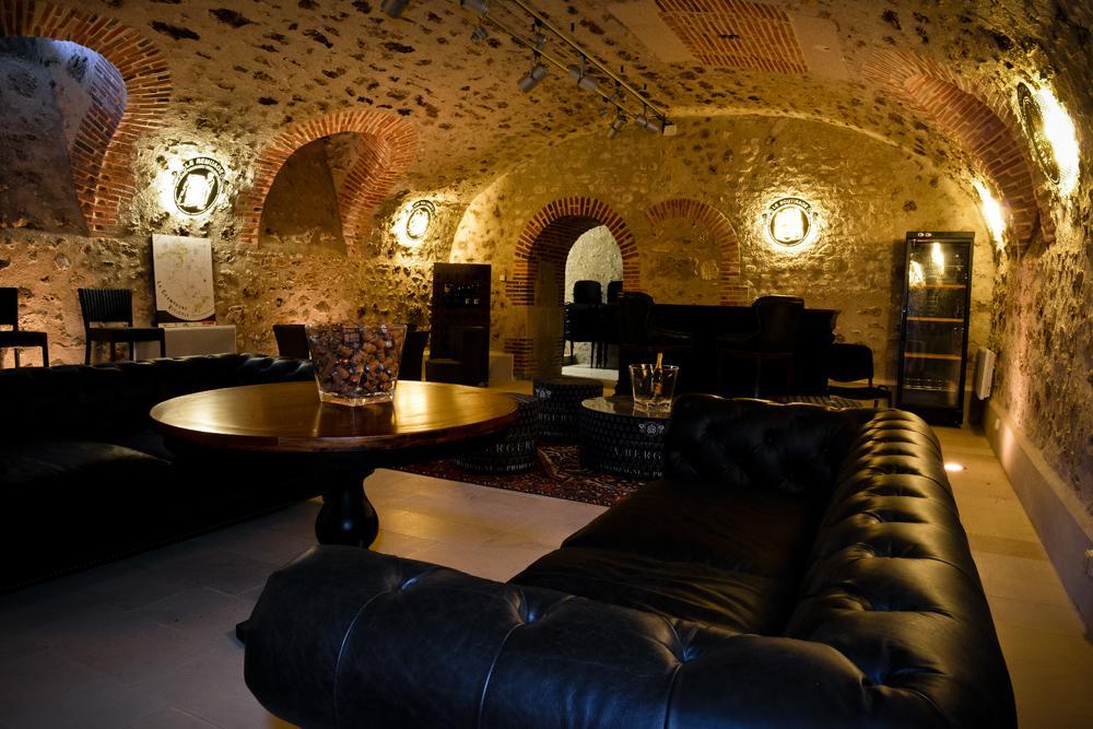 Champagne Andre Bergere & Suites Epernay Bagian luar foto