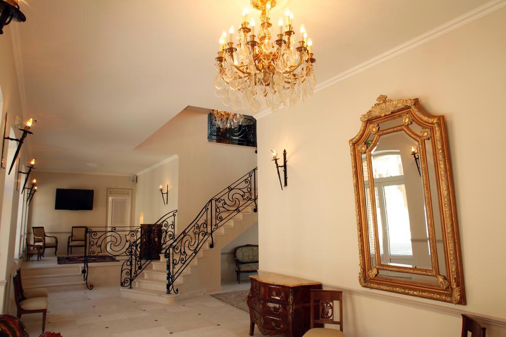 Champagne Andre Bergere & Suites Epernay Bagian luar foto
