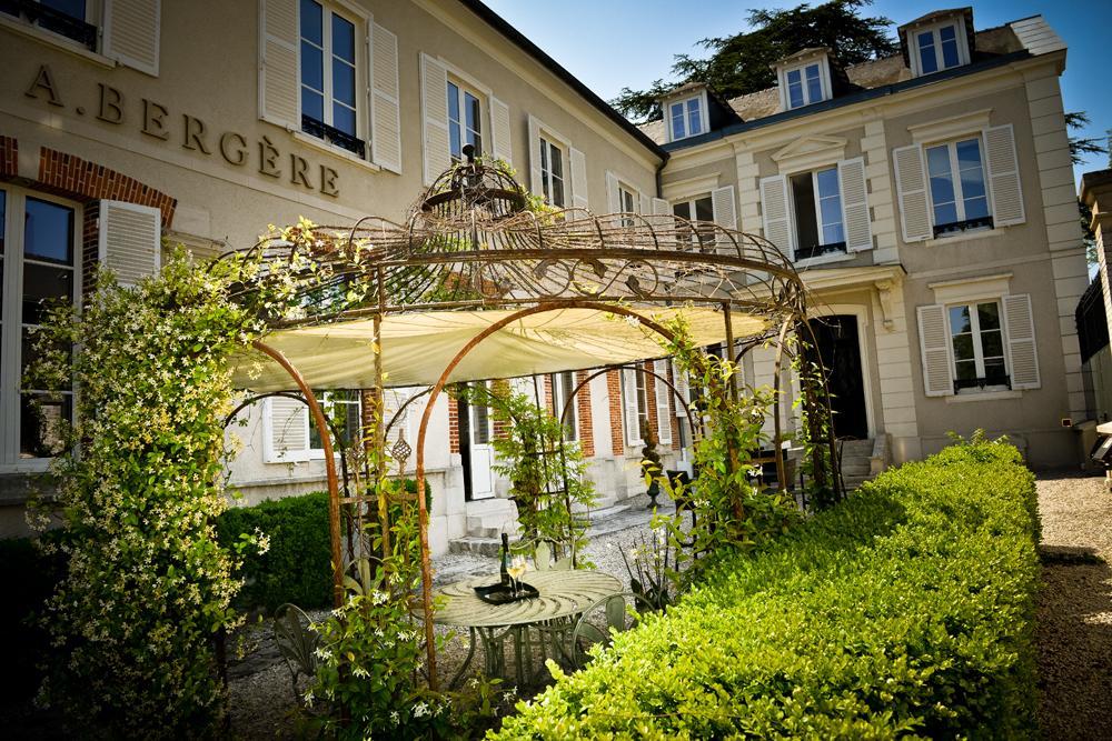 Champagne Andre Bergere & Suites Epernay Bagian luar foto