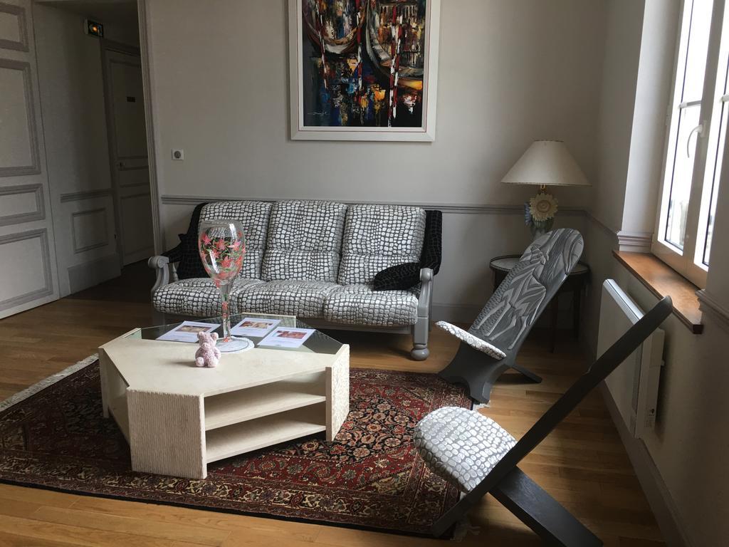 Champagne Andre Bergere & Suites Epernay Bagian luar foto